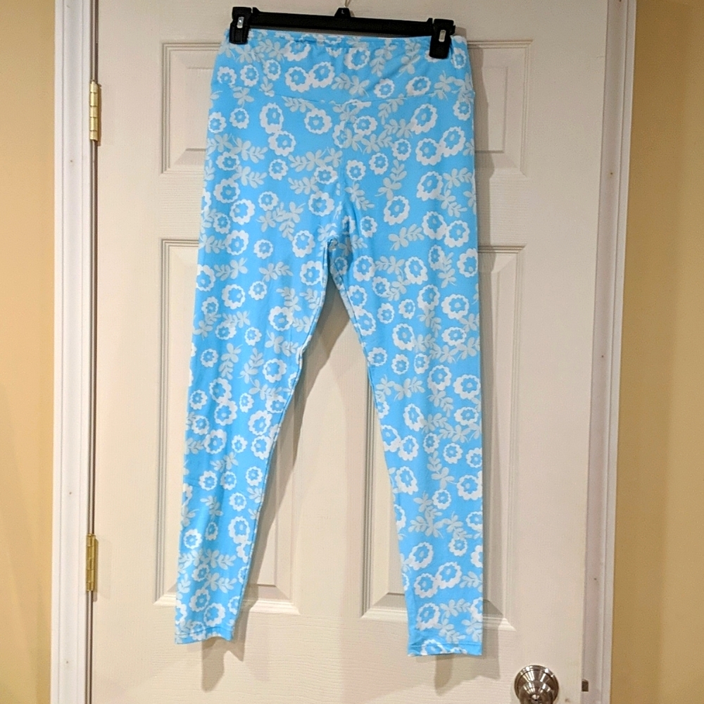 NWOT blue and white flower leggings